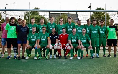 VfR Nierstein zum Saisonauftakt in neuen Trikots