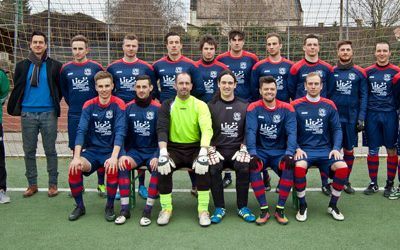 Firma LINZING & DÖRR spendet Tritkos für VfR Nierstein